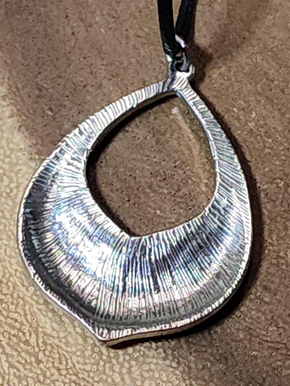 Silver Toned Teardrop Pendant Necklace On A Black Nylon Cord - Picture 6 of 8